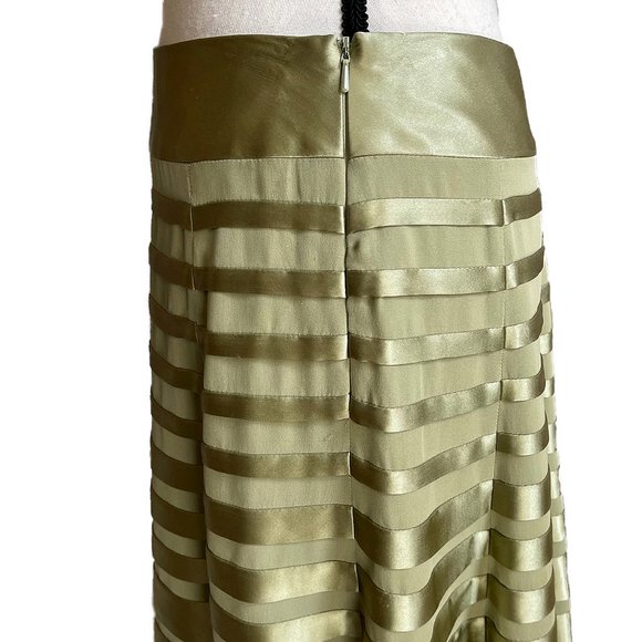 CARMEN MARC VALVO Collection Green 100% Silk Skirt A-line Tiered Size 6 - Picture 5 of 10